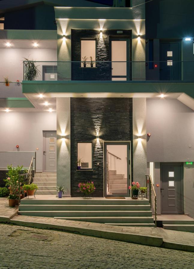 Almare Seaside Studios & Suites - Sarti Sithonia Exterior photo