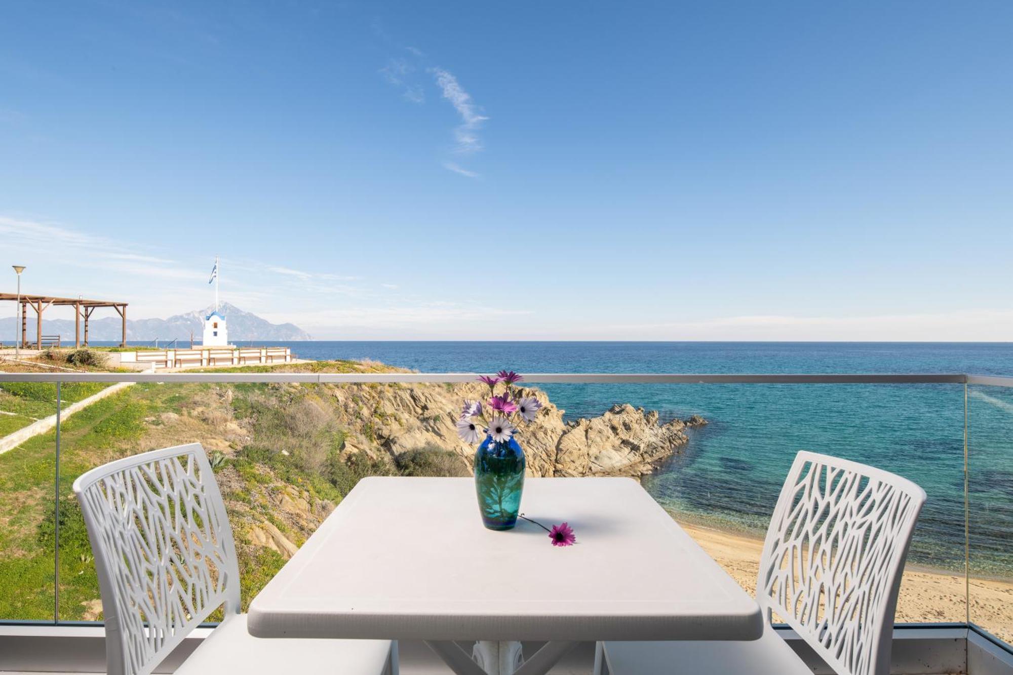 Almare Seaside Studios & Suites - Sarti Sithonia Exterior photo